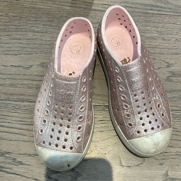 Native Shoes Other - Native shoes size 13